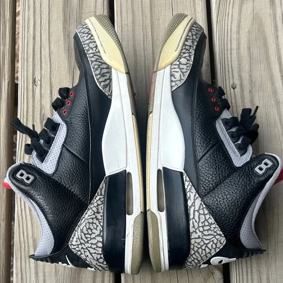 Nike Jordan 3 Retro OG Black Cement - Picture 9 of 14